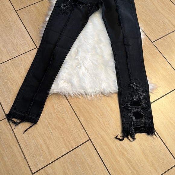 Val  Kristopher Eroded Denim Black Destroyed Jeans - Picture 5 of 11
